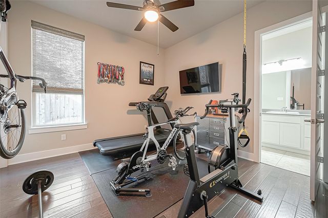 30 Argosy Bend Place, Tomball, TX 77375