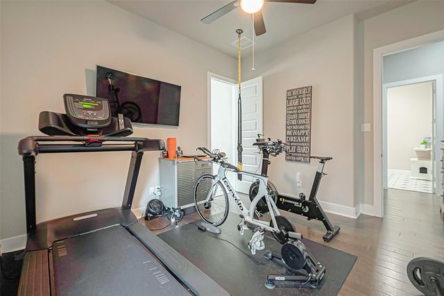 30 Argosy Bend Place, Tomball, TX 77375