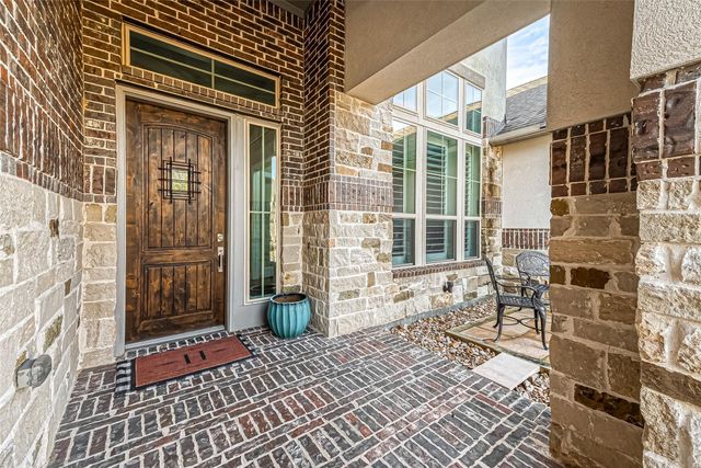 30 Argosy Bend Place, Tomball, TX 77375