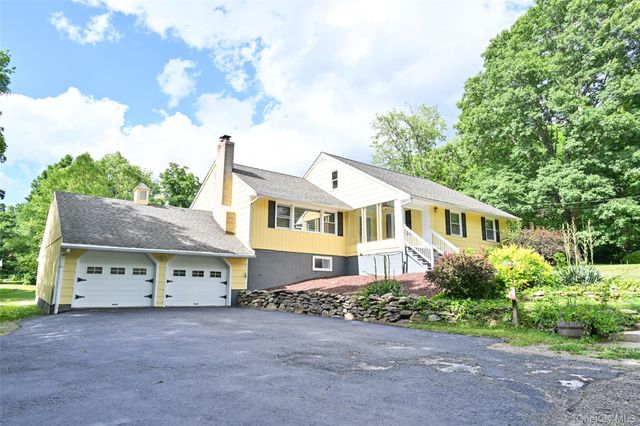 136 Foggintown Road, Brewster, NY 10509