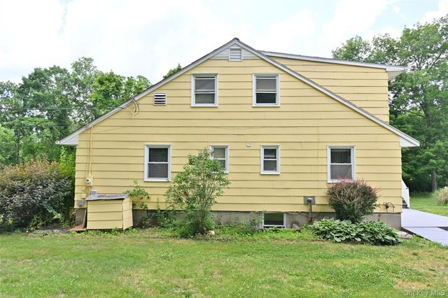 136 Foggintown Road, Brewster, NY 10509