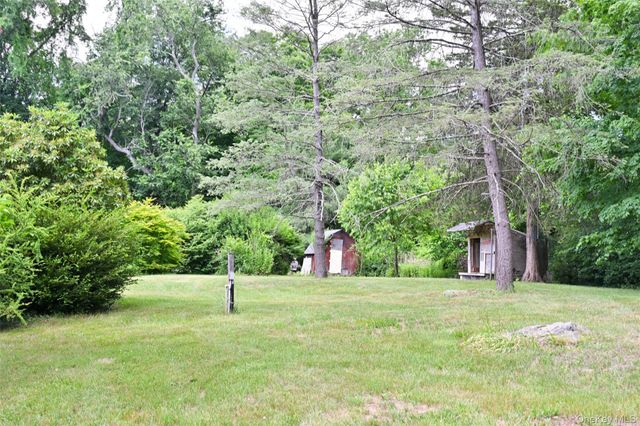 136 Foggintown Road, Brewster, NY 10509