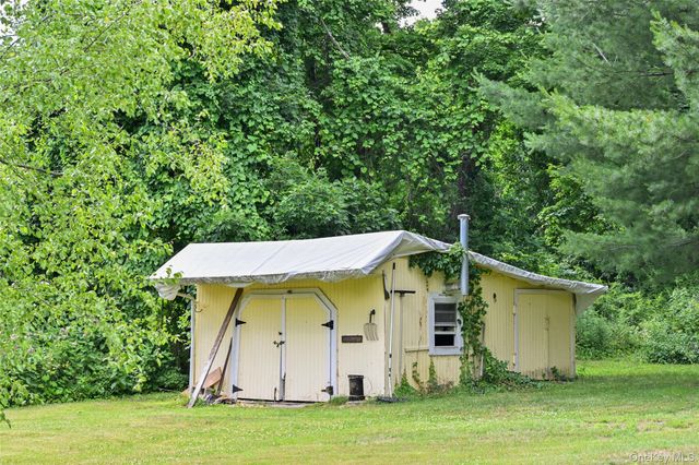 136 Foggintown Road, Brewster, NY 10509