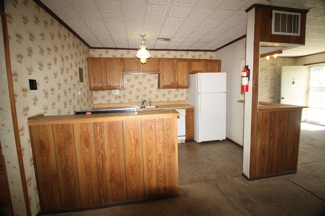 2108 W 68th Street, Davenport, IA 52806