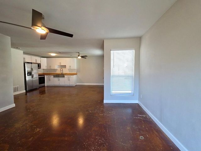 2401 La Casa DR A, Austin, TX 78704