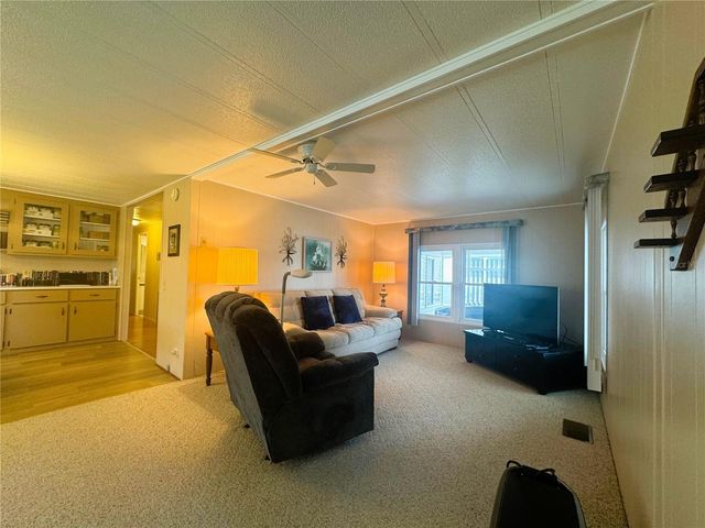 143 JACARANDA DRIVE, Leesburg, FL 34748