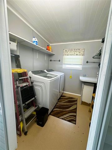 143 JACARANDA DRIVE, Leesburg, FL 34748