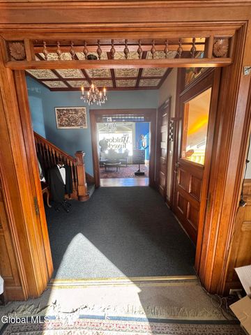 204 Lancaster Street, Albany, NY 12201