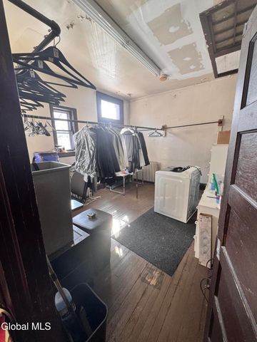 204 Lancaster Street, Albany, NY 12201