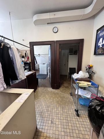 204 Lancaster Street, Albany, NY 12201