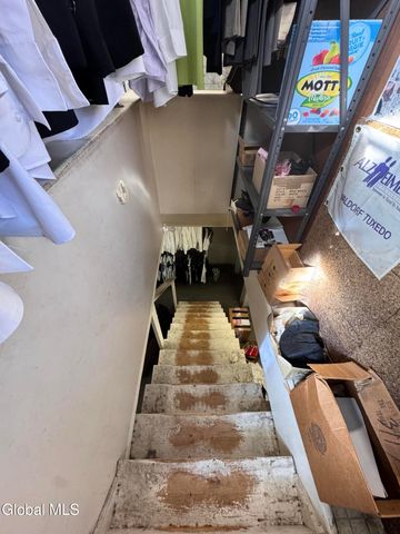 204 Lancaster Street, Albany, NY 12201