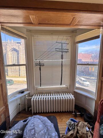 204 Lancaster Street, Albany, NY 12201