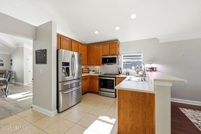 1324 WOODLAWN Drive, Orange Park, FL 32065