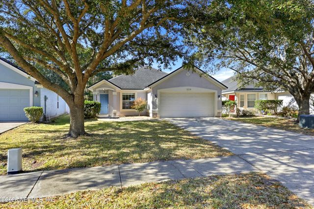 1324 WOODLAWN Drive, Orange Park, FL 32065