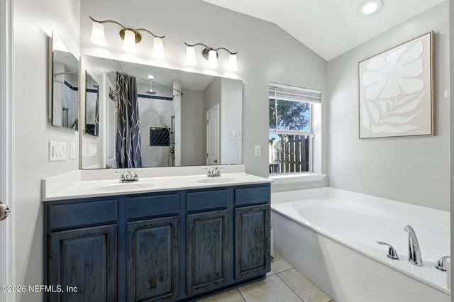 1324 WOODLAWN Drive, Orange Park, FL 32065