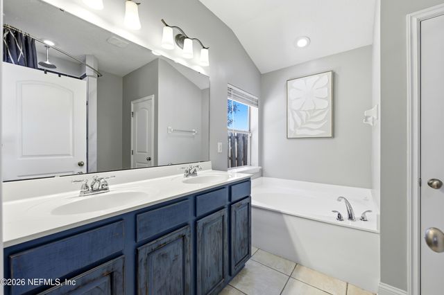 1324 WOODLAWN Drive, Orange Park, FL 32065