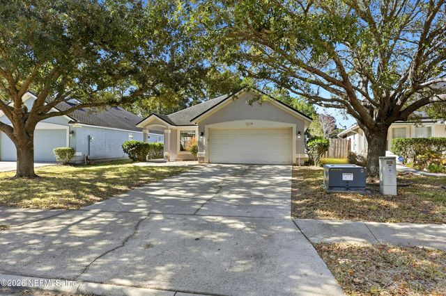 1324 WOODLAWN Drive, Orange Park, FL 32065