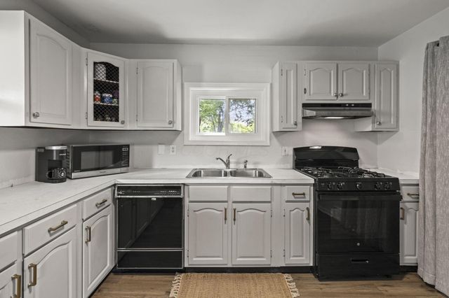237 Maple Drive, Columbus, OH 43228
