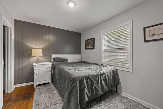 237 Maple Drive, Columbus, OH 43228