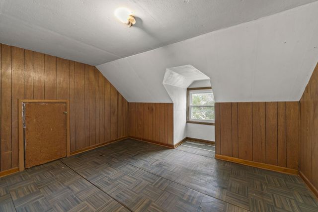 237 Maple Drive, Columbus, OH 43228