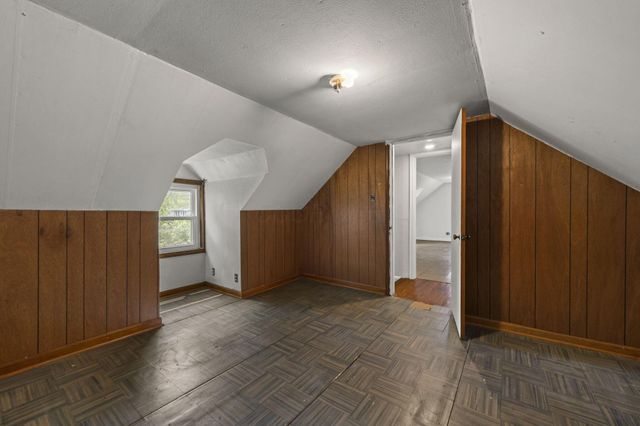 237 Maple Drive, Columbus, OH 43228