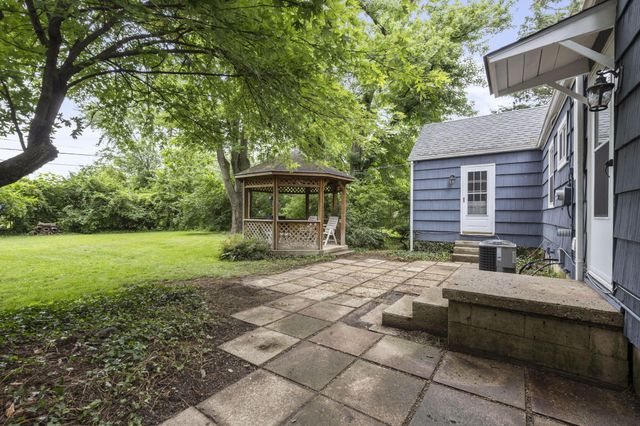 237 Maple Drive, Columbus, OH 43228