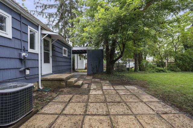 237 Maple Drive, Columbus, OH 43228