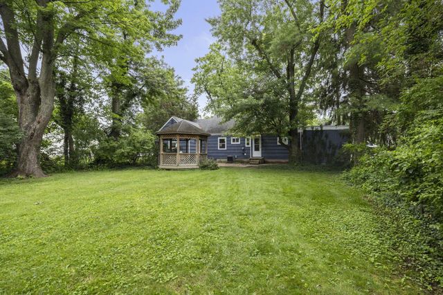 237 Maple Drive, Columbus, OH 43228