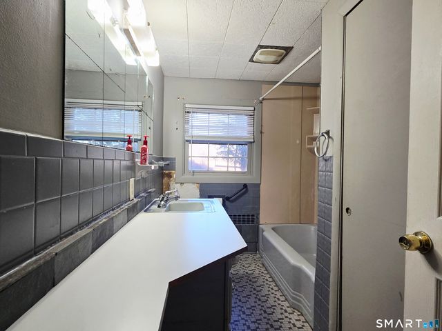 1774 Bunker Hill Road, Watertown, CT 06795