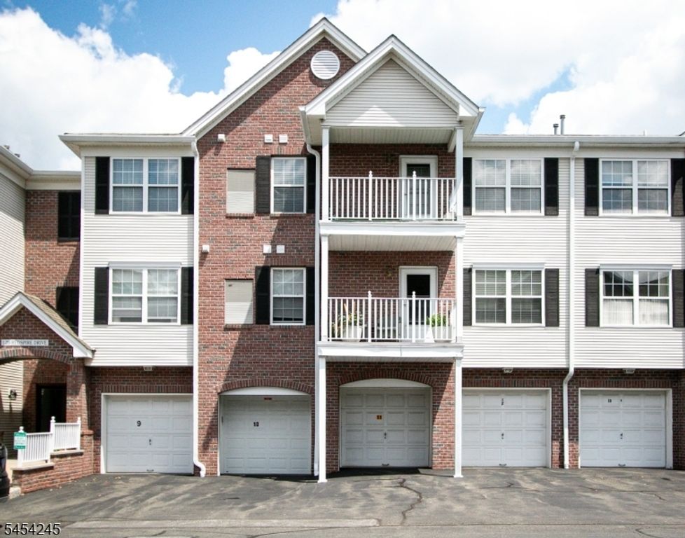 10 Redspire Dr 10, Union Twp., NJ 07083 — exterior