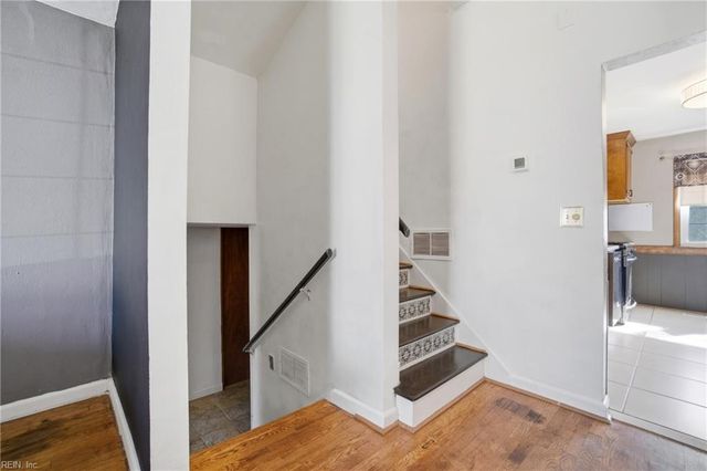 2419 Stribling LN, Norfolk, VA 23518