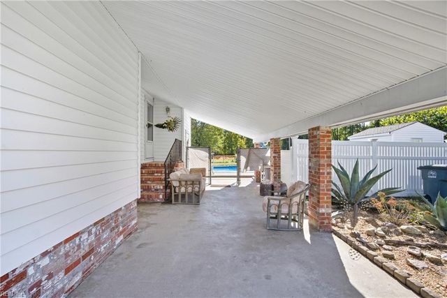 2419 Stribling LN, Norfolk, VA 23518