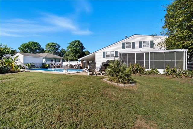 2419 Stribling LN, Norfolk, VA 23518
