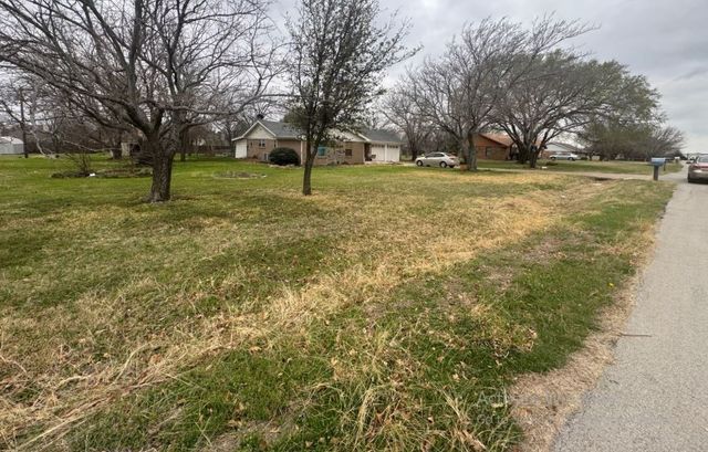 4757 Sunset Circle S, Fort Worth, TX 76244