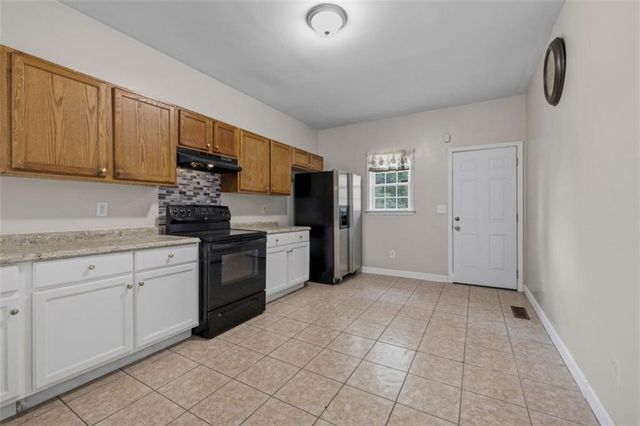 845 Mildred Place NW, Atlanta, GA 30318