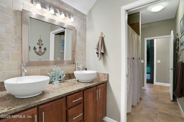 4058 EAGLE LANDING Parkway, Orange Park, FL 32065