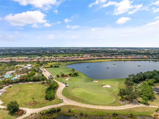 12710 SORRENTO WAY 101, Bradenton, FL 34211