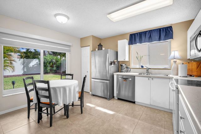 7162 Crawl Key Way, Lake Worth, FL 33467