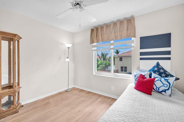 7162 Crawl Key Way, Lake Worth, FL 33467