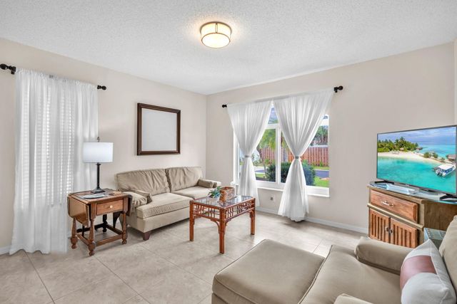 7162 Crawl Key Way, Lake Worth, FL 33467