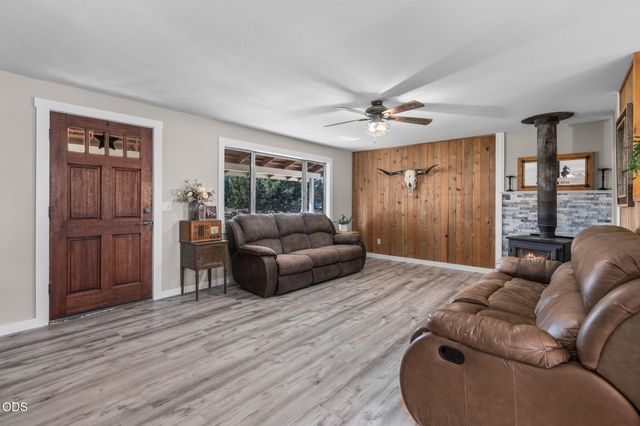 22988 Lariat Lane, Bend, OR 97701