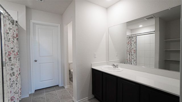 404 Honey Locust Drive, Nevada, TX 75173