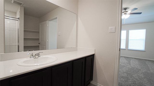 404 Honey Locust Drive, Nevada, TX 75173