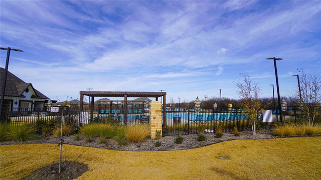 404 Honey Locust Drive, Nevada, TX 75173