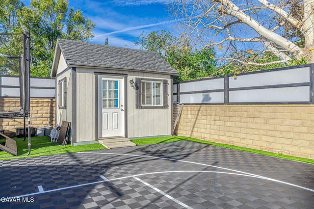 8310 Faust Avenue, West Hills, CA 91304