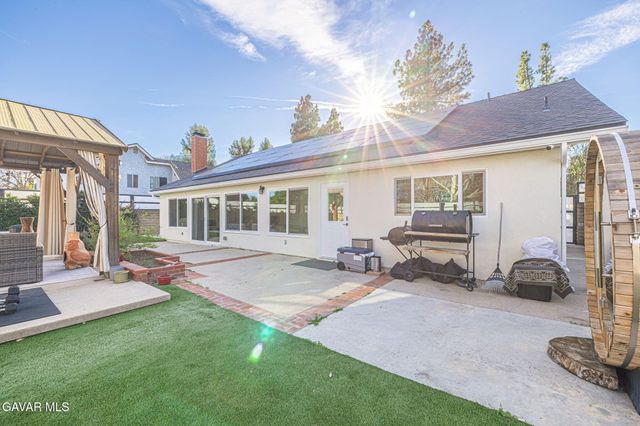 8310 Faust Avenue, West Hills, CA 91304