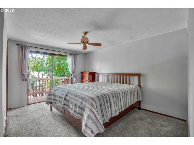 12136 Se SEQUOIA Ave, Milwaukie, OR 97222