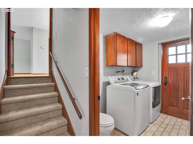 12136 Se SEQUOIA Ave, Milwaukie, OR 97222
