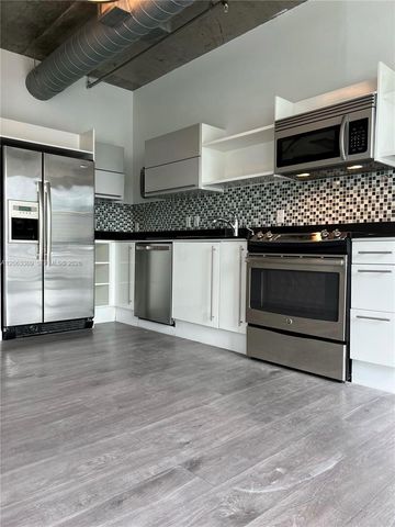 690 SW 1st Court 1210, Miami, FL 33130