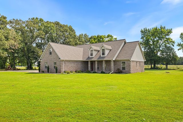 235 Oak Grove, Austin, AR 72007